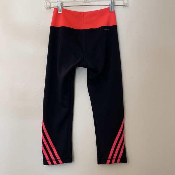 Adidas black and pink sport legging - Picture 3 of 5
